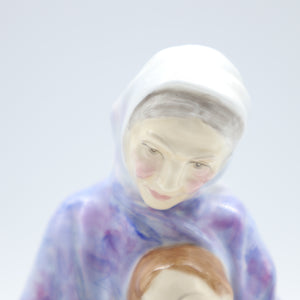 HN2031 Granny’s Heritage - Classic - Vintage Porcelain Figurine by Royal Doulton, circa 1950 (Item# P-5995)-Timeless Gallery