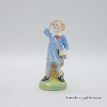 将图片加载到图库查看器，HN2062 Little Boy Blue - Vintage Porcelain Figurine by Royal Doulton, circa 1960 (Item# P-8093)-Timeless Gallery
