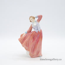 将图片加载到图库查看器，HN2089 Judith - Vintage Porcelain Figurine by Royal Doulton, circa 1955 (Item# P-2600)-Timeless Gallery
