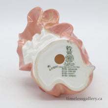 将图片加载到图库查看器，HN2089 Judith - Vintage Porcelain Figurine by Royal Doulton, circa 1955 (Item# P-2600)-Timeless Gallery
