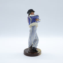 将图片加载到图库查看器，HN2161 Hornpipe - Rare - Vintage Porcelain Figurine by Royal Doulton, circa 1955 (Item# P-4336)-Timeless Gallery
