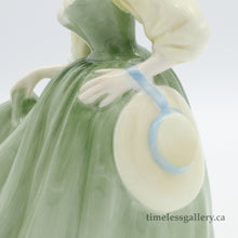 将图片加载到图库查看器，HN2193 Fair Lady - Vintage Porcelain Figurine by Royal Doulton, circa 1970 (Item# P-1218)-Timeless Gallery
