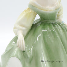 将图片加载到图库查看器，HN2193 Fair Lady - Vintage Porcelain Figurine by Royal Doulton, circa 1970 (Item# P-1218)-Timeless Gallery
