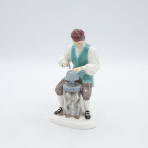 HN2208 Silversmith of Williamsburg - Vintage Porcelain Figurine by Royal Doulton, circa 1970 (Item# P-7665)-Timeless Gallery