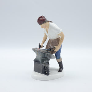 HN2240 Blacksmith of Williamsburg - Vintage Porcelain Figurine by Royal Doulton, circa 1975 (Item# P-7388)-Timeless Gallery