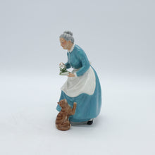Load image into Gallery viewer, HN2249 Favourite - Vintage Porcelain Figurine by Royal Doulton, circa 1970 (Item# P-5260)-Timeless Gallery
