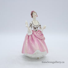 将图片加载到图库查看器，HN2266 Ballad Seller - Vintage Porcelain Figurine by Royal Doulton, circa 1970 (Item# P-6430)-Timeless Gallery
