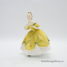 Load image into Gallery viewer, HN2315 Last Waltz - Vintage Porcelain Figurine by Royal Doulton, circa 1970 (Item# P-8566)-Timeless Gallery
