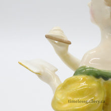 Load image into Gallery viewer, HN2315 Last Waltz - Vintage Porcelain Figurine by Royal Doulton, circa 1970 (Item# P-8566)-Timeless Gallery
