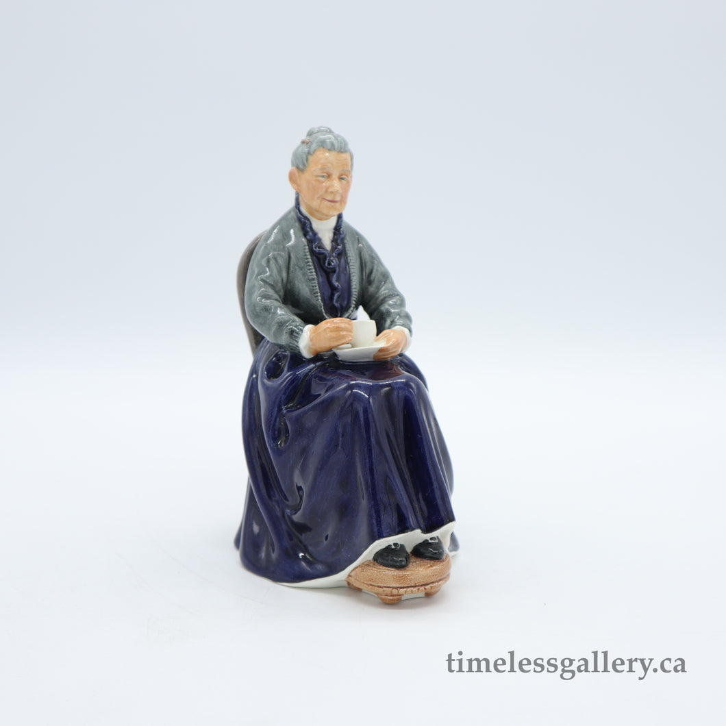 HN2322 Cup of Tea - Vintage Porcelain Figurine by Royal Doulton, circa 1970 (Item# P-6261)-Timeless Gallery