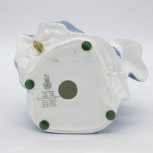 Load image into Gallery viewer, HN2334 Fragrance - Vintage Porcelain Figurine by Royal Doulton, circa 1970 (Item# P-5744)-Timeless Gallery
