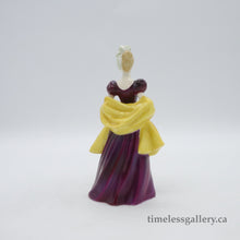 将图片加载到图库查看器，HN2337 Loretta - Vintage Porcelain Figurine by Royal Doulton, circa 1970 (Item# P-8045)-Timeless Gallery
