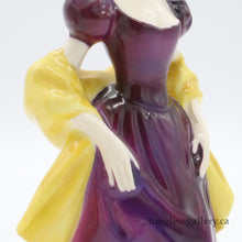 将图片加载到图库查看器，HN2337 Loretta - Vintage Porcelain Figurine by Royal Doulton, circa 1970 (Item# P-8045)-Timeless Gallery
