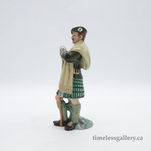 将图片加载到图库查看器，HN2361 Laird - Vintage Porcelain Figurine by Royal Doulton, circa 1990 (Item# P-8623)-Timeless Gallery
