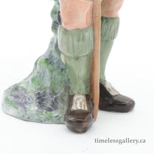 将图片加载到图库查看器，HN2361 Laird - Vintage Porcelain Figurine by Royal Doulton, circa 1990 (Item# P-8623)-Timeless Gallery
