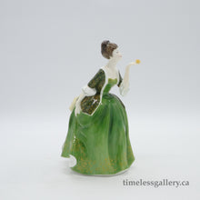 将图片加载到图库查看器，HN2368 Fleur - Vintage Porcelain Figurine by Royal Doulton, circa 1970 (Item# P-3823)-Timeless Gallery
