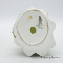 将图片加载到图库查看器，HN2368 Fleur - Vintage Porcelain Figurine by Royal Doulton, circa 1970 (Item# P-3823)-Timeless Gallery
