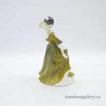 将图片加载到图库查看器，HN2378 Simone - Vintage Porcelain Figurine by Royal Doulton, circa 1975 (Item# P-8012)-Timeless Gallery
