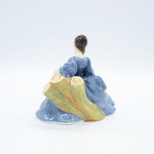 Load image into Gallery viewer, HN2429 Elyse - Vintage Porcelain Figurine by Royal Doulton, circa 1980 (Item# P-1789)-Timeless Gallery
