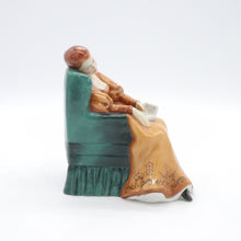 Load image into Gallery viewer, HN2430 Romance - Vintage Porcelain Figurine by Royal Doulton, circa 1975 (Item# P-2267)-Timeless Gallery
