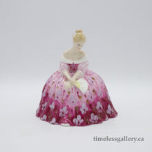 Load image into Gallery viewer, HN2471 Victoria - Popular - Vintage Porcelain Figurine by Royal Doulton, circa 1990 (Item# P-5856)-Timeless Gallery
