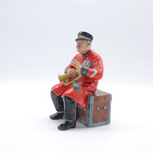 HN2484 Past Glory - Vintage Porcelain Figurine by Royal Doulton, circa 1975 (Item# P-5247)-Timeless Gallery