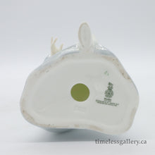 Load image into Gallery viewer, HN2542 Boudoir - Vintage Porcelain Figurine by Royal Doulton, circa 1975 (Item# P-3321)-Timeless Gallery
