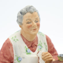 Load image into Gallery viewer, HN2671 Good Morning - Vintage Porcelain Figurine by Royal Doulton, circa 1975 (Item# P-6956)-Timeless Gallery
