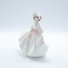 将图片加载到图库查看器，HN2698 Sunday Best - Vintage Porcelain Figurine by Royal Doulton, circa 1985 (Item# P-2433)-Timeless Gallery
