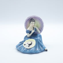 将图片加载到图库查看器，HN2704 Pensive Moment - Vintage Porcelain Figurine by Royal Doulton, circa 1980 (Item# P-6608)-Timeless Gallery
