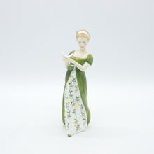 将图片加载到图库查看器，HN2722 Veneta - Vintage Porcelain Figurine by Royal Doulton, circa 1970 (Item# P-4122)-Timeless Gallery
