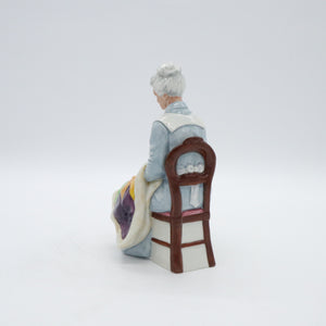 HN2814 Eventide - Vintage Porcelain Figurine by Royal Doulton, circa 1980 (Item# P-1878)-Timeless Gallery