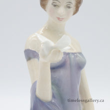 将图片加载到图库查看器，HN2824 Harmony - Vintage Porcelain Figurine by Royal Doulton, circa 1980 (Item# P-4328)-Timeless Gallery
