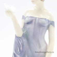 将图片加载到图库查看器，HN2824 Harmony - Vintage Porcelain Figurine by Royal Doulton, circa 1980 (Item# P-4328)-Timeless Gallery
