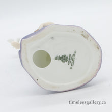 将图片加载到图库查看器，HN2824 Harmony - Vintage Porcelain Figurine by Royal Doulton, circa 1980 (Item# P-4328)-Timeless Gallery
