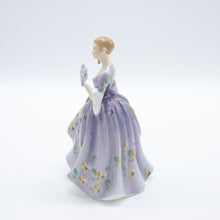 将图片加载到图库查看器，HN2839 Nicola - Vintage Porcelain Figurine by Royal Doulton, circa 1980 (Item# P-9959)-Timeless Gallery
