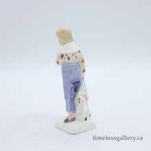 将图片加载到图库查看器，HN2864 Tom - Vintage Porcelain Figurine by Royal Doulton, circa 1980 (Item# P-4797)-Timeless Gallery
