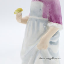 将图片加载到图库查看器，HN2870 Beth - Vintage Porcelain Figurine by Royal Doulton, circa 1980 (Item# P-2613)-Timeless Gallery
