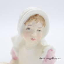 将图片加载到图库查看器，HN3014 Nell - Rare - Vintage Porcelain Figurine by Royal Doulton, circa 1985 (Item# P-4692)-Timeless Gallery
