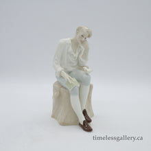 将图片加载到图库查看器，HN3039 Reflection - Vintage Porcelain Figurine by Royal Doulton, circa 1990 (Item# P-6573)-Timeless Gallery
