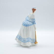 将图片加载到图库查看器，HN3137 Summertime - Vintage Porcelain Figurine by Royal Doulton, dated 1987 (Item# P-2859)-Timeless Gallery
