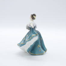 Load image into Gallery viewer, HN3247 Elaine - Signature Edition - Vintage Porcelain Figurine by Royal Doulton, circa 1990 (Item# P-9619)-Timeless Gallery
