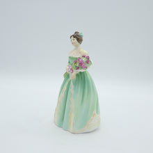 将图片加载到图库查看器，HN3660 Happy Birthday - Vintage Porcelain Figurine by Royal Doulton, circa 1995 (Item# P-6359)-Timeless Gallery
