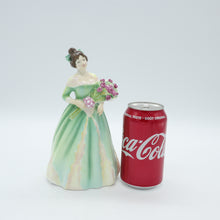 将图片加载到图库查看器，HN3660 Happy Birthday - Vintage Porcelain Figurine by Royal Doulton, circa 1995 (Item# P-6359)-Timeless Gallery
