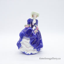 将图片加载到图库查看器，HN3735 Top O’ The Hill - Rare - Vintage Porcelain Figurine by Royal Doulton, dated 1997 (Item# P-9942)-Timeless Gallery
