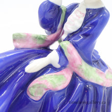 将图片加载到图库查看器，HN3735 Top O’ The Hill - Rare - Vintage Porcelain Figurine by Royal Doulton, dated 1997 (Item# P-9942)-Timeless Gallery
