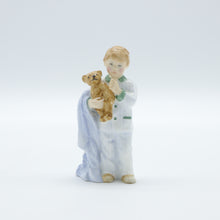 将图片加载到图库查看器，HN3761 Sleepyhead - Vintage Porcelain Figurine by Royal Doulton, circa 1996 (Item# P-5971)-Timeless Gallery
