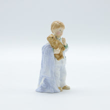 将图片加载到图库查看器，HN3761 Sleepyhead - Vintage Porcelain Figurine by Royal Doulton, circa 1996 (Item# P-5971)-Timeless Gallery
