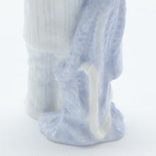 将图片加载到图库查看器，HN3761 Sleepyhead - Vintage Porcelain Figurine by Royal Doulton, circa 1996 (Item# P-5971)-Timeless Gallery
