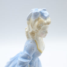 将图片加载到图库查看器，HN3767 Christine - Popular - Vintage Porcelain Figurine by Royal Doulton, circa 1997 (Item# P-6267)-Timeless Gallery
